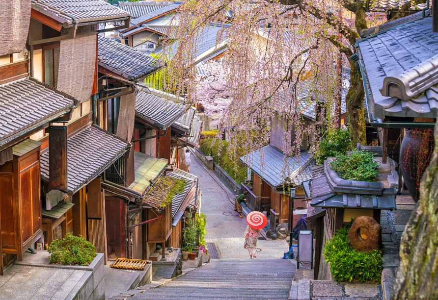 Spazieren Sie durch die malerische Altstadt von Kyoto.