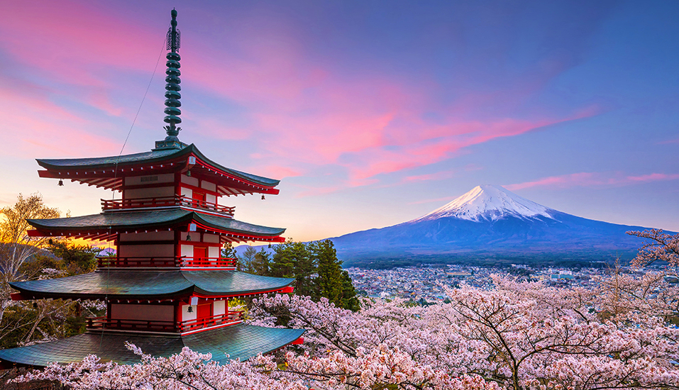 Freuen Sie sich auf eindrucksvolle Motive wie den Fuji Vulkan.