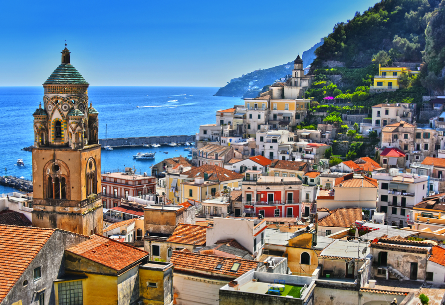 Die historische Stadt Amalfi ist die Namensgeberin der traumhaften Amalfiküste.