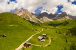 Genießen Sie die Schönheit und die zahlreichen Freizeitmöglichkeiten am San Pellegrino Pass. 