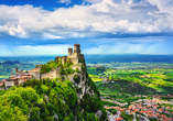 Ein Abstecher nach San Marino mit der Burg Guaita ist empfehlenswert.