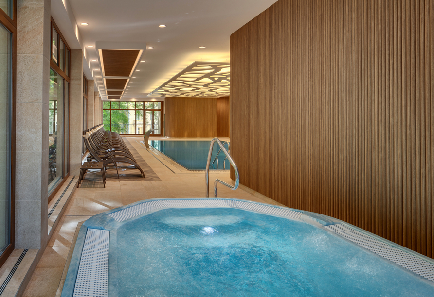 Whirlpool im Wellnessbereich des Svoboda Ensana Health Spa Hotels