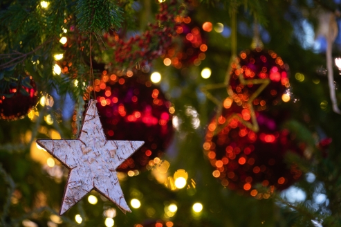 Wir wünschen Ihnen Frohe Weihnachten!