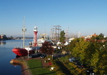 Der Jade-Weser-Port von Wilhelmshaven ist der einzige tiefwasserhafen Deutschlands.