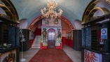 Die Lobby des Schlosshotels erwartet Sie im traditionellen Habsburger Stil.