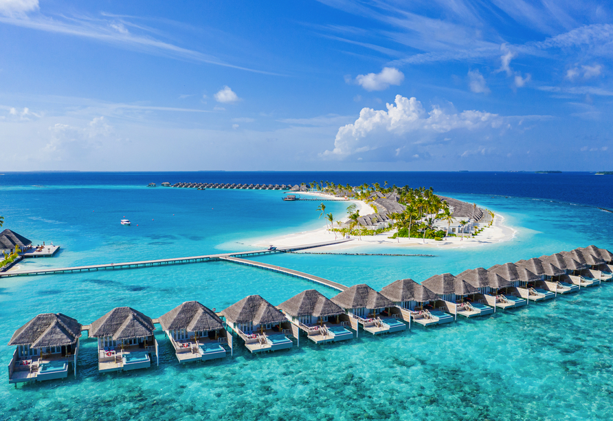Die maledivischen Inseln und Resorts sind der Inbegriff vom Traumurlaub am Strand.