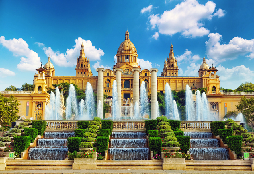 Das Nationalmuseum in Barcelona bietet mit seiner imposanten Fassade ein tolles Fotomotiv.