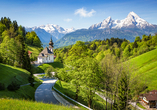 Traumhafter Blick auf die Wallfahrtskirche Maria Gern bei Berchtesgaden