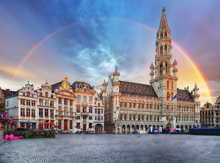 Spazieren Sie über den Großen Platz von Brüssel.