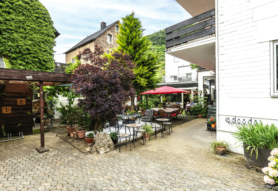 Hotel Weinhaus Traube, Innenhof