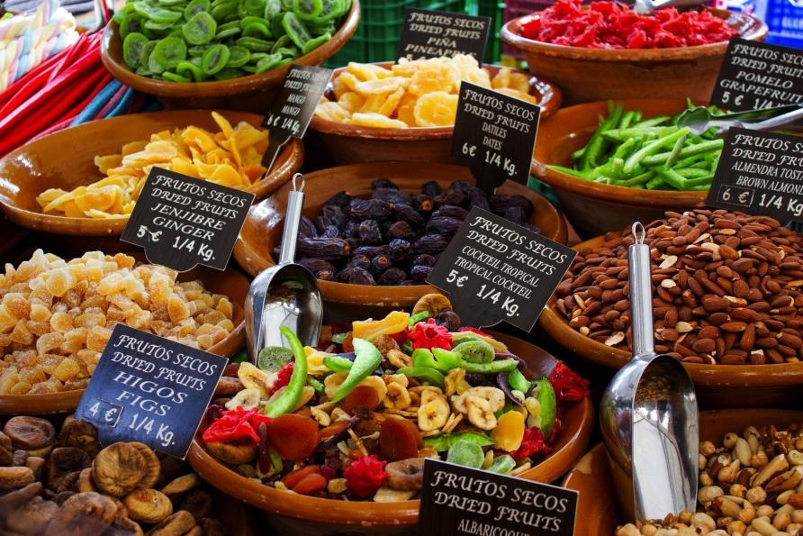 Lassen Sie sich von exotischen Aromen und Früchten auf den mallorquinischen Märkten verzaubern.