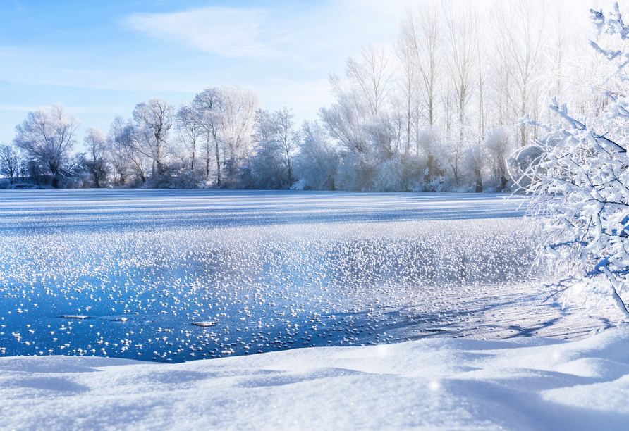 Seehotel Schloss Klink, See im Winter