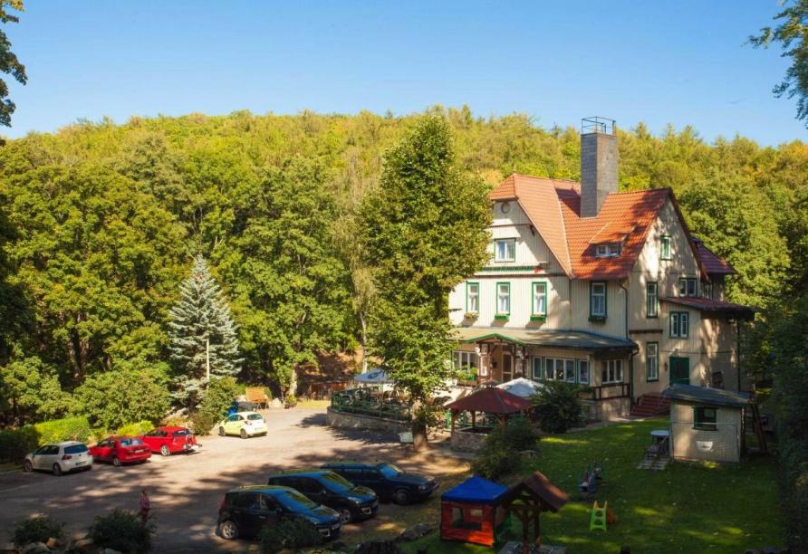 Herzlich willkommen im Hotel am Schlosspark in Wernigerode!