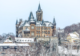 Machen Sie einen Ausflug zum prächtigen Schloss Wernigerode. 
