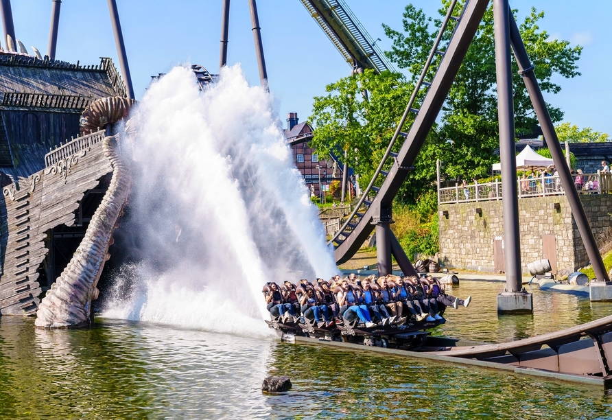 Stürzen Sie sich auf dem Drive Coaster 