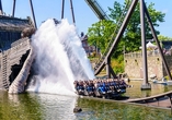 Stürzen Sie sich auf dem Drive Coaster 