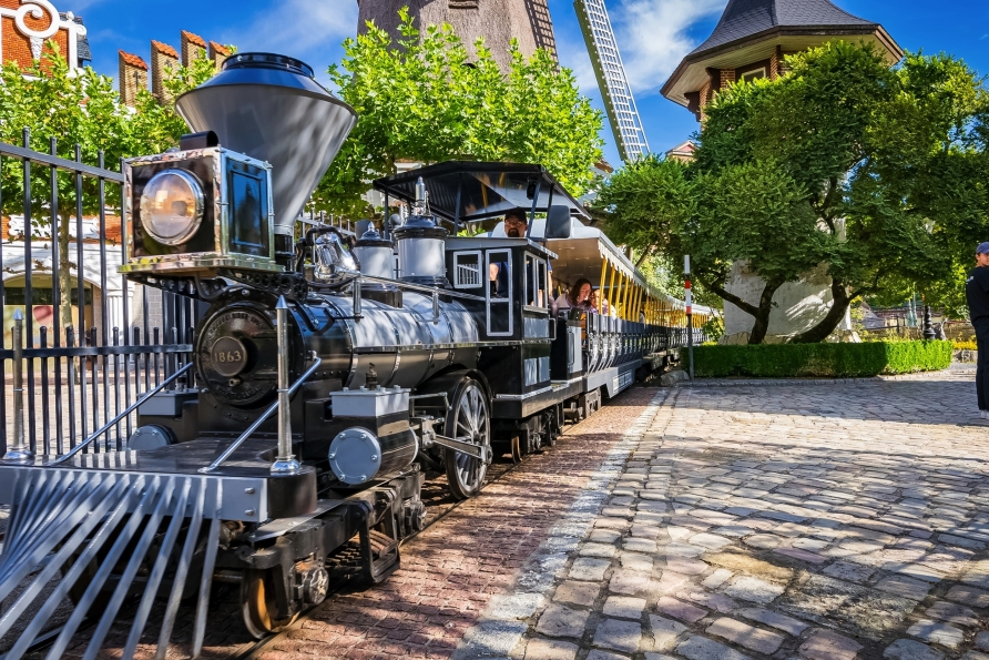 Der Heide Park Express bringt Sie bequem von A nach B.