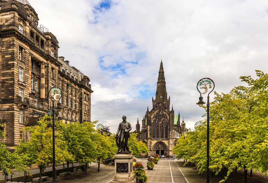 Glasgow erwartet Sie zu einer spannenden Stadtrundfahrt.