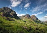 Sie fahren durch das malerische Glencoe Tal.