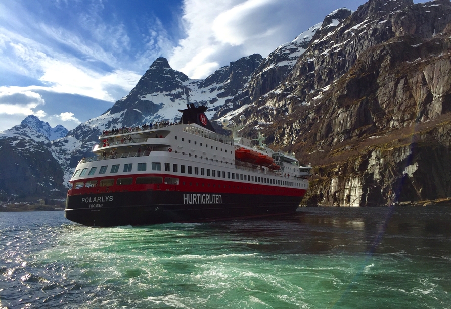 Außenansicht Ihres Postschiffes Polarlys (je nach Reisetermin)