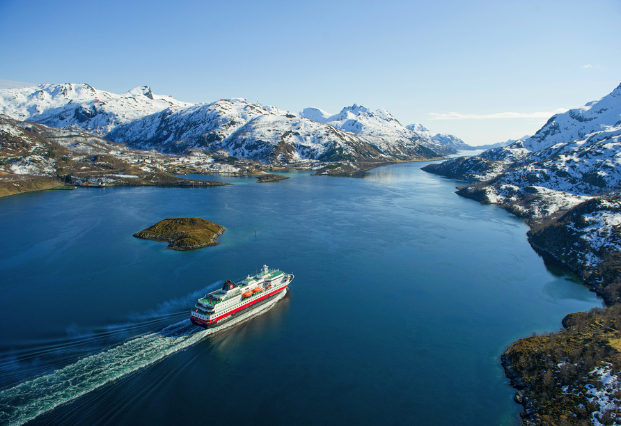 Erleben Sie das Abenteuer Postschiffroute mit Hurtigruten!