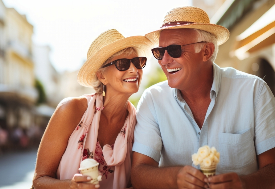 Gönnen Sie sich ein original italienisches Eis – es macht ihr Urlaubsglück perfekt.