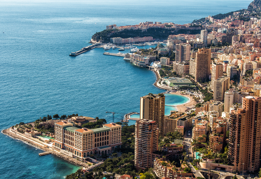 Freuen Sie sich auf Ihren Besuch in Monte Carlo – eine Stadt des Luxus und Glamours.