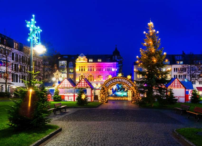 Der Sternenmarkt in Koblenz lässt Weihnachtsstimmung aufkommen.