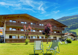 Außenansicht des First Mountain Hotels Zillertal
