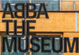 Tauchen Sie im ABBA The Museum in Stockholm in die Welt der schwedischen Popikonen ein.