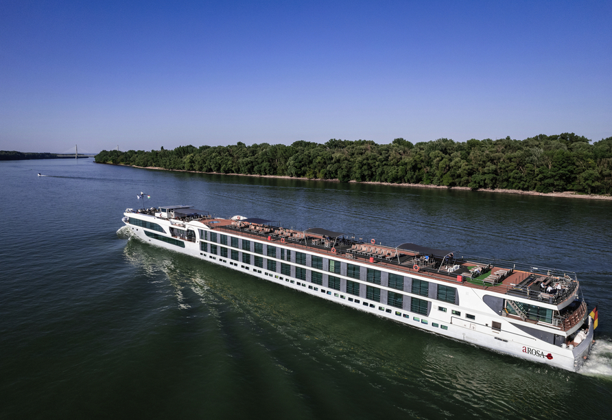 Das Schiff A-ROSA CLEA geht mit Ihnen auf Rhein-Kreuzfahrt.