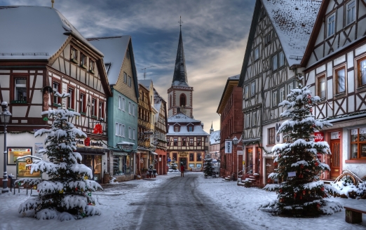 Das märchenhafte Lohr am Main wird Sie im Winter noch einmal mehr verzaubern.