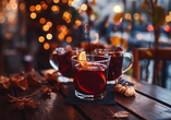 Darf es für Sie ein Glas Glühwein sein? Freuen Sie sich auf einen Umtrunk am 30.12.
