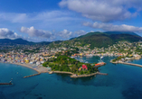 Die Stadt Ischia mit ihrem Stadtteil Ischia Porto wird Sie mit ihrer Schönheit im Nu verzaubern.