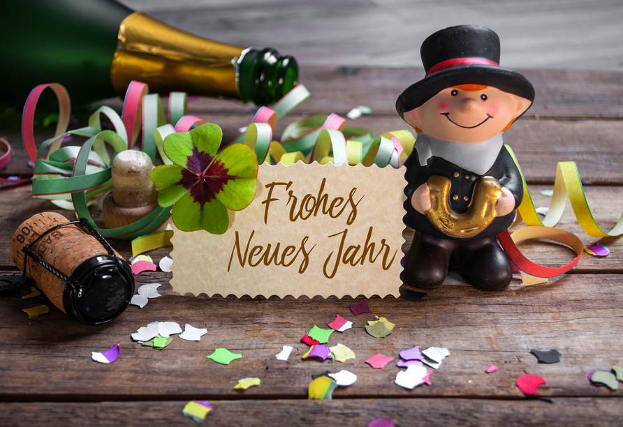 Wir wünschen Ihnen viel Glück im neuen Jahr!