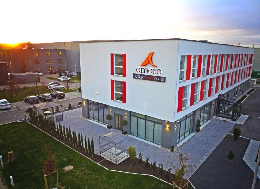 Außenansicht des Amaro Hotels Bergkirchen
