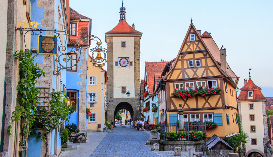 Rothenburg ob der Tauber zählt zu den schönsten Städten Deutschlands. Sie werden begeistert sein!