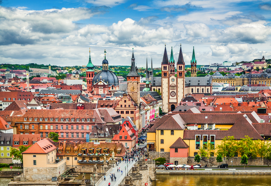 Auch Würzburg ist ein lohnendes Ausflugsziel.