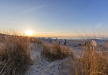 Die Ostsee ruft von nicht allzu weit – entspannen Sie am Sandstrand und erfrischen Sie sich im Meer.