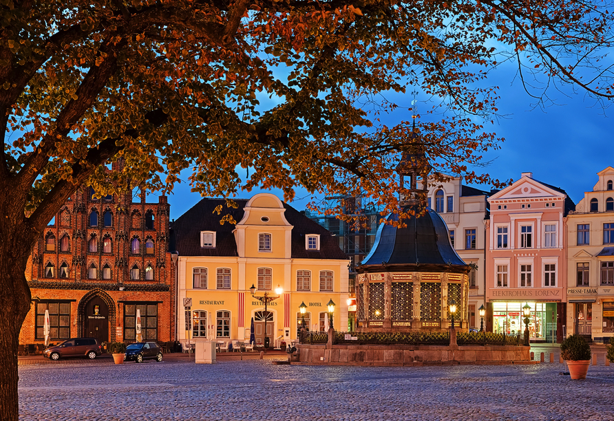 Der romantische Marktplatz von Wismar.