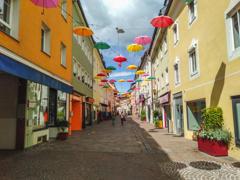 Entdecken Sie Villachs bunte Altstadt – lebendig, kreativ und voller Überraschungen.