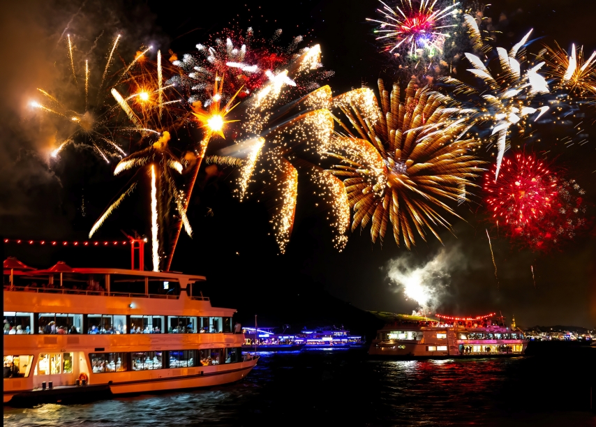 Willkommen zu Ihrem aufregenden Silvesterurlaub!