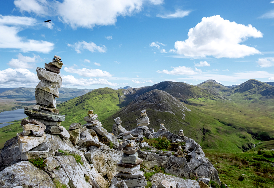 Entdecken Sie die Naturschönheiten des Connemara Nationalparks.