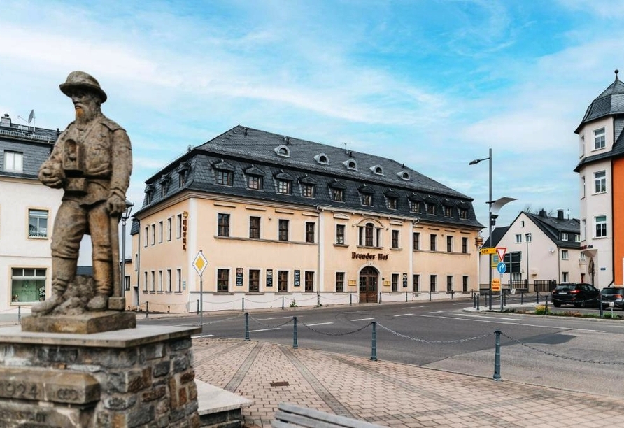 Ihr Urlaubshotel Brander Hof heißt Sie im schönen Erzgebirge herzlich willkommen!