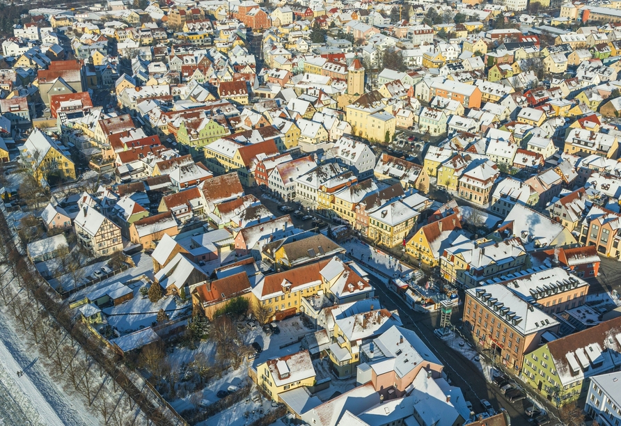 Luftansicht auf das winterliche Gunzenhausen