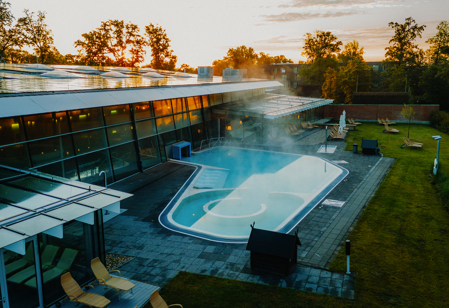 Erholung pur und einmalige Wellnessmomente erwarten Sie in der Spreewald Therme.