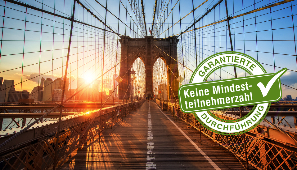 Traumhafte Ausblicke erwarten Sie auf der Brooklyn Bridge in New York City.