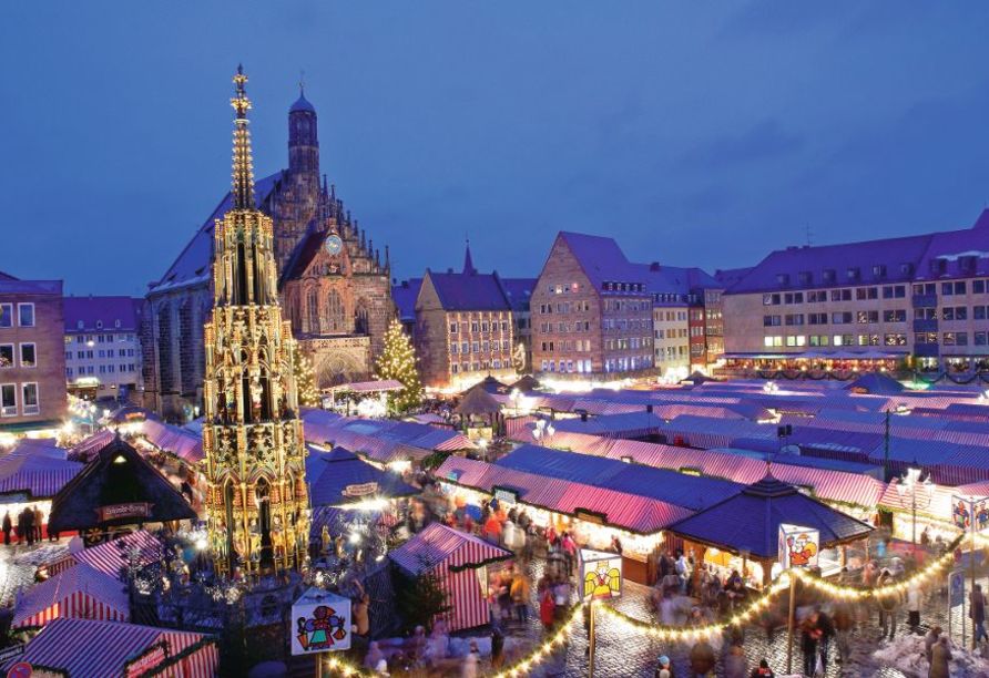 Der Christkindlesmarkt in Nürnberg gilt als einer der ältesten und schönsten Weihnachtsmärkte in ganz Deutschland – überzeugen Sie sich selbst.