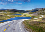 Auf Ihrem Weg von Olderfjord zum Nordkap passieren Sie die atemberaubenden Landschaften Nordnorwegens.