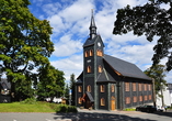 Neuhaus am Rennweg ist nicht weit entfernt und birgt die schöne Stadtkirche.